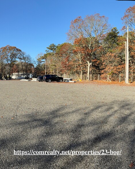 More Photos Of 23 Bog Rd, West Yarmouth Industrial For Lease