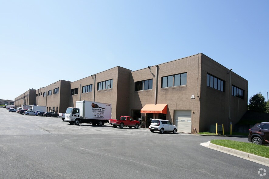 More Photos Of 9502-9644 Deereco Rd, Timonium Flex For Lease