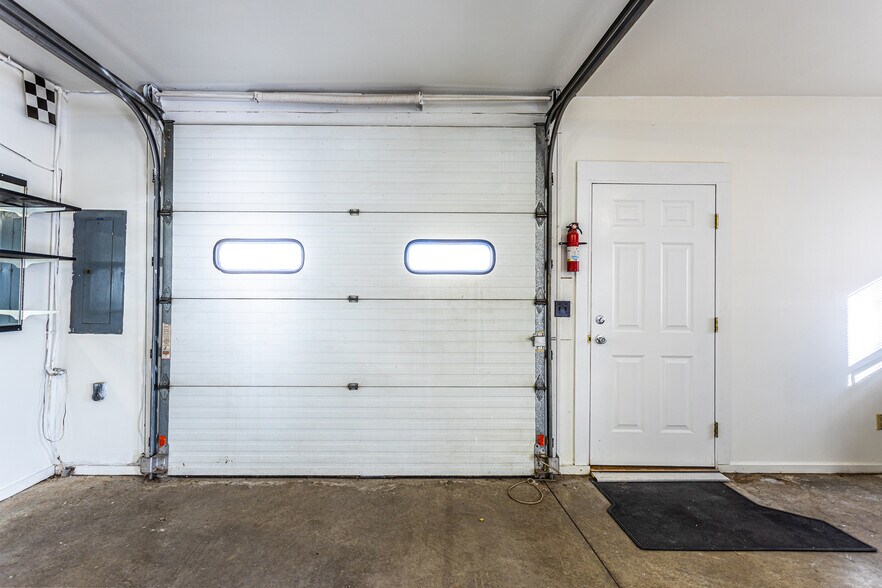 More Photos Of , Delphi Unknown For Sale