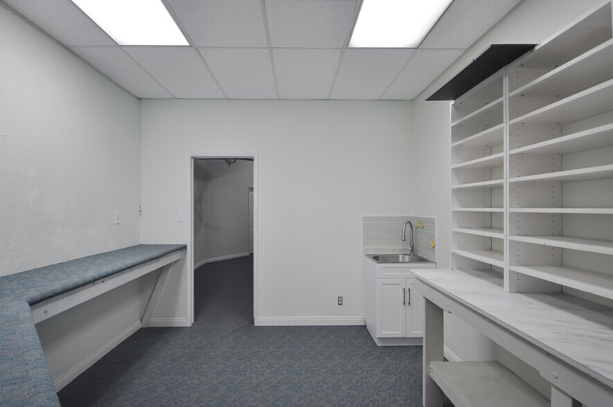 More Photos Of 5952 Temple City Blvd, Temple City Storefront Retail Office For Sale