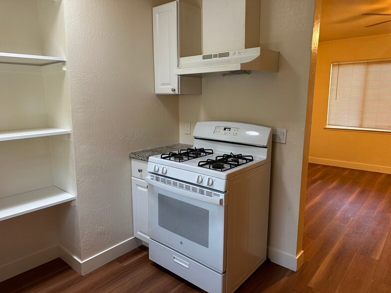 More Photos Of 1661 Alum Rock Ave, San Jose Apartments For Sale