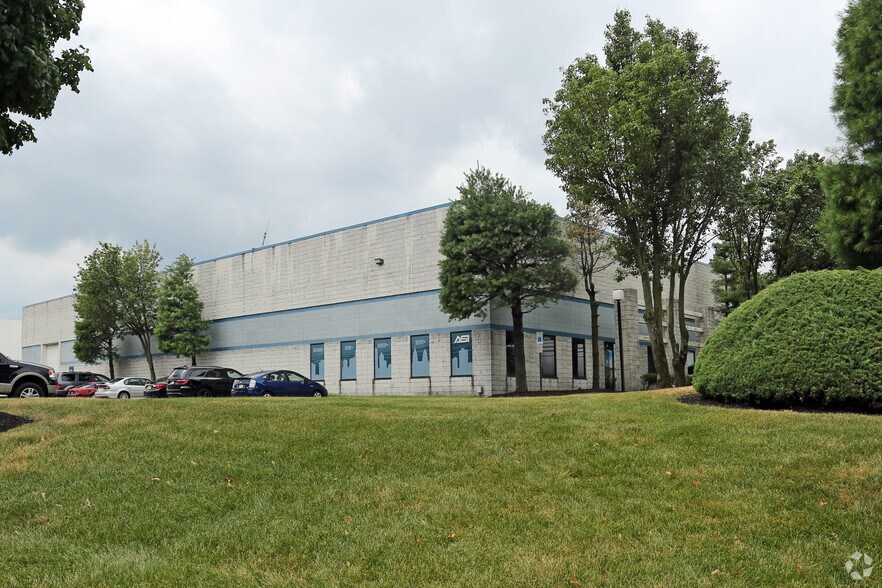 More Photos Of 8470 Remington Ave, Pennsauken Warehouse For Lease