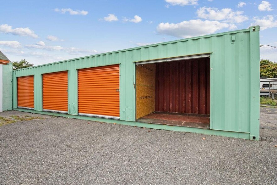 More Photos Of 17-19 W Albany St, Oswego Self Storage For Sale