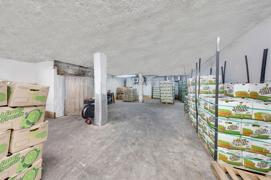 More Photos Of 1305 NW 22nd St, Miami Refrigeration Cold Storage For Sale