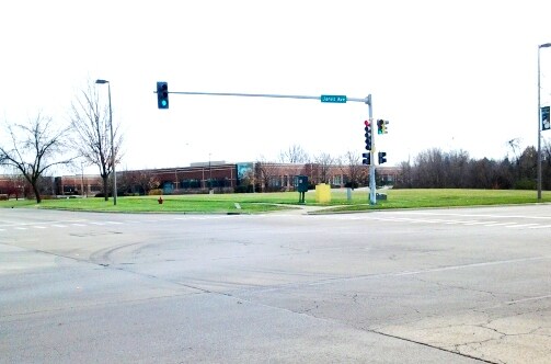 More Photos Of 7100 Janes Ave, Woodridge Land For Sale