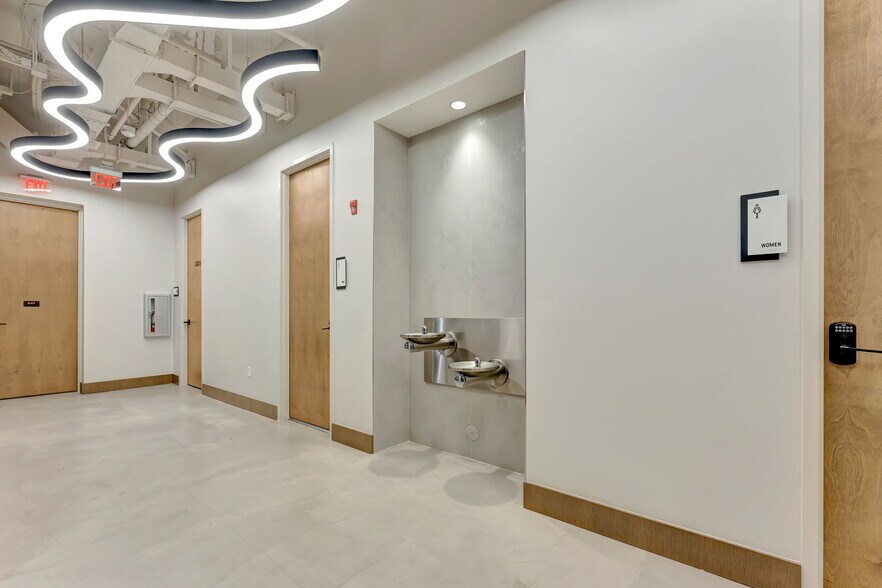 More Photos Of 2401 E Atlantic Blvd, Pompano Beach Medical For Lease