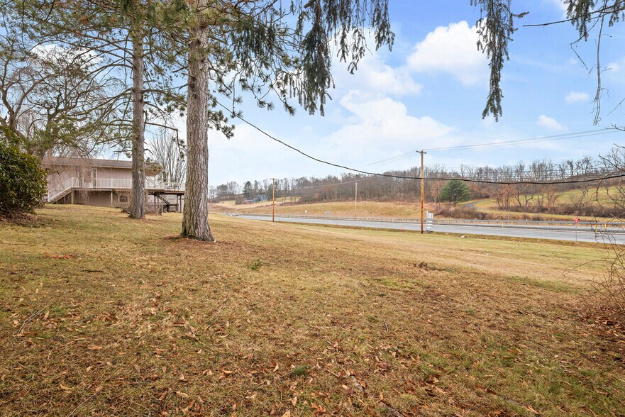 More Photos Of 102-108 Allemande Ln, Valencia Land For Sale