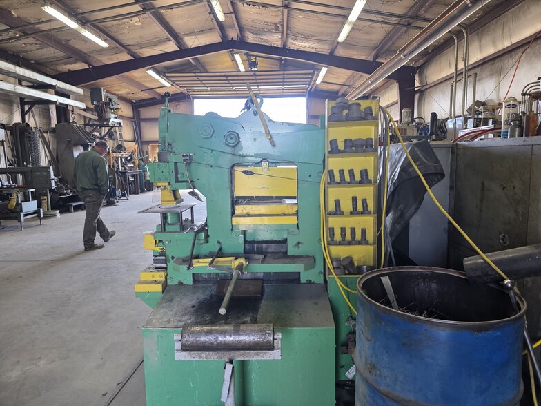More Photos Of 37836 Highway 78, Grand View Industrial For Sale