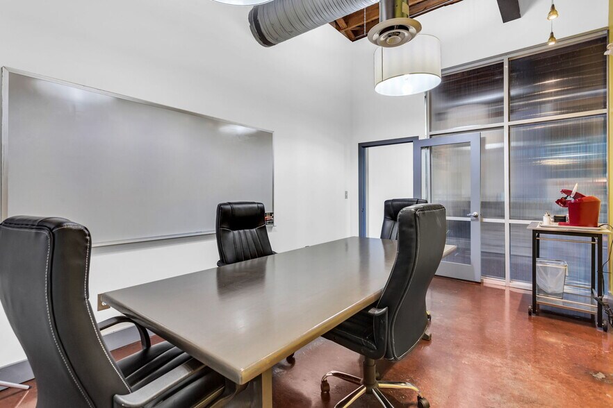 More Photos Of 12461 Veterans Memorial Hwy, Douglasville Loft Creative Space For Lease