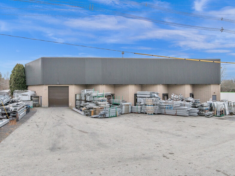 More Photos Of 2 Old Worcester Rd, Webster Warehouse For Sale