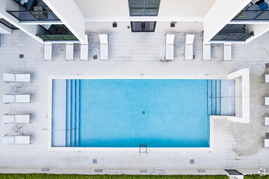 More Photos Of 1501 SW 37th Ave, Miami Apartments For Lease