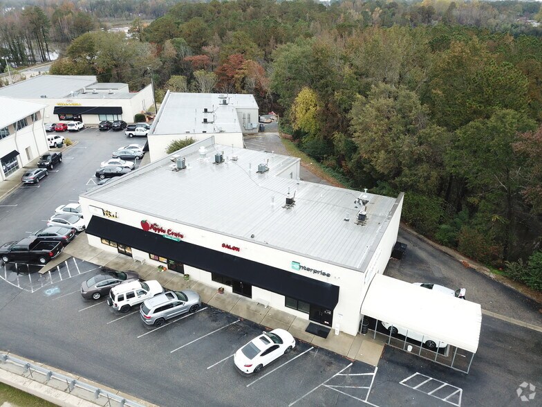 More Photos Of 5430 Camden Rd, Fayetteville Freestanding For Lease