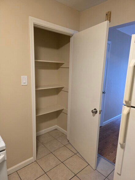 More Photos Of 9716 Mountain Blvd, Oakland Apartments For Sale