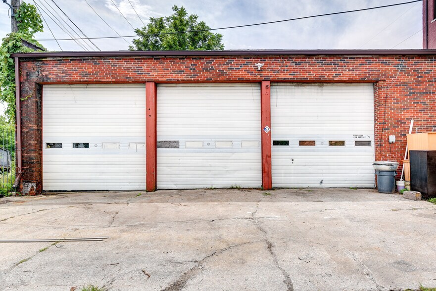 More Photos Of 3219 Troost Ave, Kansas City Storefront Retail Office For Sale