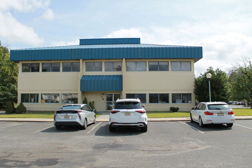 More Photos Of 3321 Doris Ave, Ocean Unknown For Lease