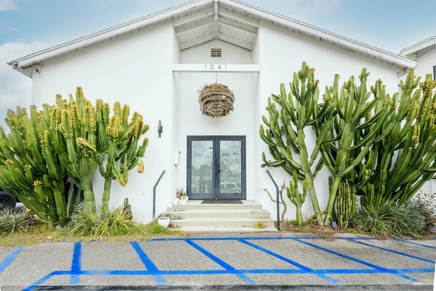 More Photos Of 1041 Abbot Kinney Blvd, Venice Office Residential For Sale