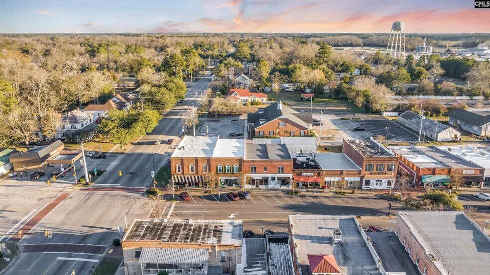 More Photos Of 2701 Cleveland St, Elloree Storefront Retail Residential For Sale