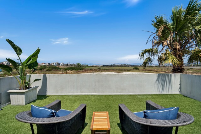 More Photos Of 411 Culver Blvd, Playa Del Rey Office Residential For Sale
