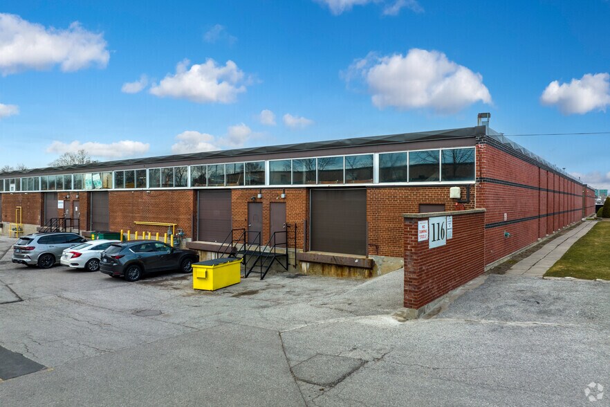 More Photos Of 116 Howden Rd, Toronto Warehouse For Lease