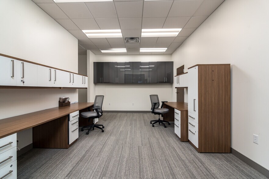 More Photos Of 15315 Kanis Rd, Little Rock Office For Sale