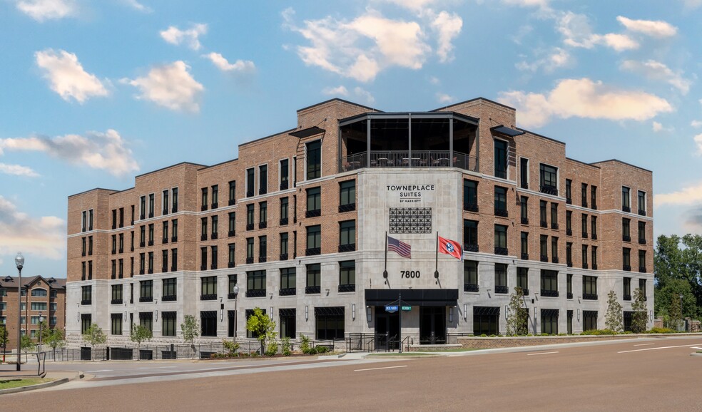 More Photos Of 7800 Neshoba Rd, Germantown Hotel For Lease
