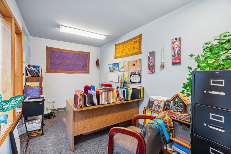 More Photos Of 126 15th St SE, Puyallup Medical For Lease