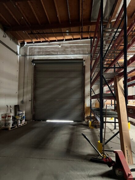 More Photos Of 1461 S Balboa Ave, Ontario Warehouse For Lease