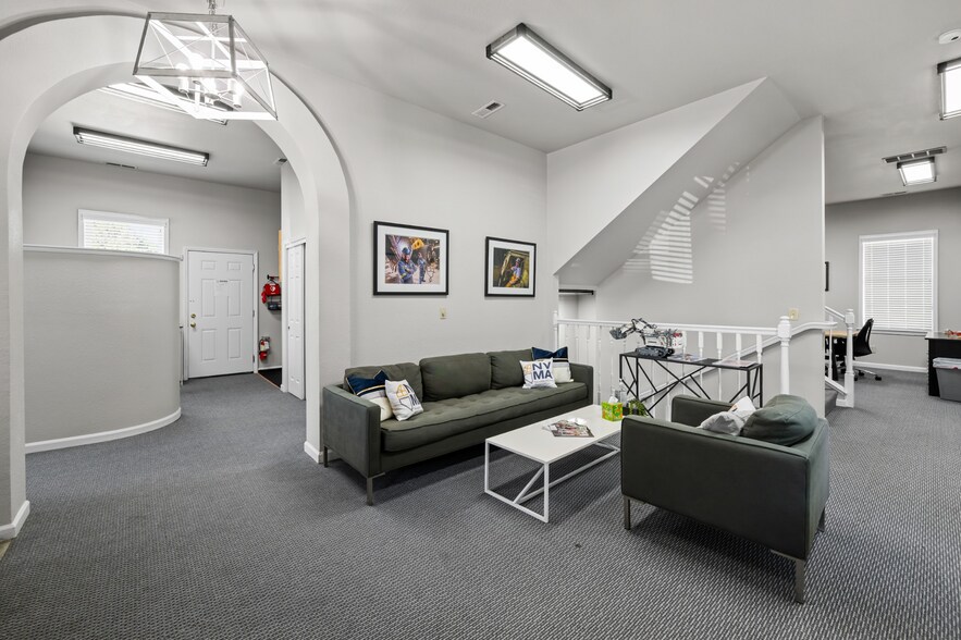 More Photos Of 3185 Lakeside Dr, Reno Office For Sale