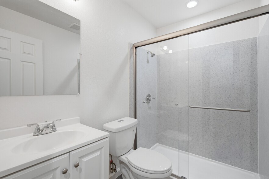 More Photos Of 1895 San Vincente Dr, Concord Apartments For Sale
