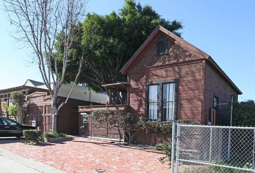 Primary Photo Of 2442 State St, San Diego Office For Lease