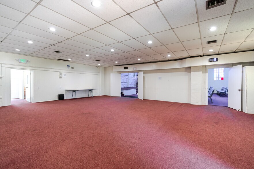 More Photos Of 333 E Colorado St, Glendale Unknown For Lease