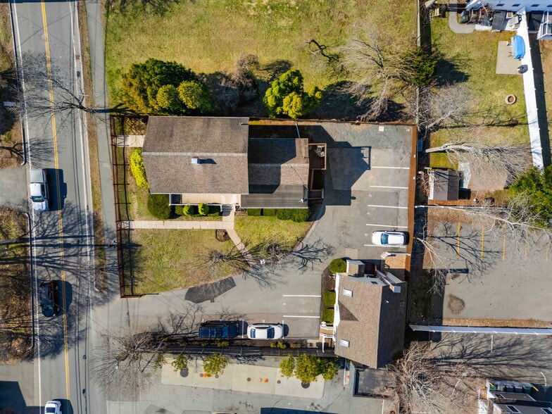 More Photos Of 130 Pine St, Danvers Apartments For Sale