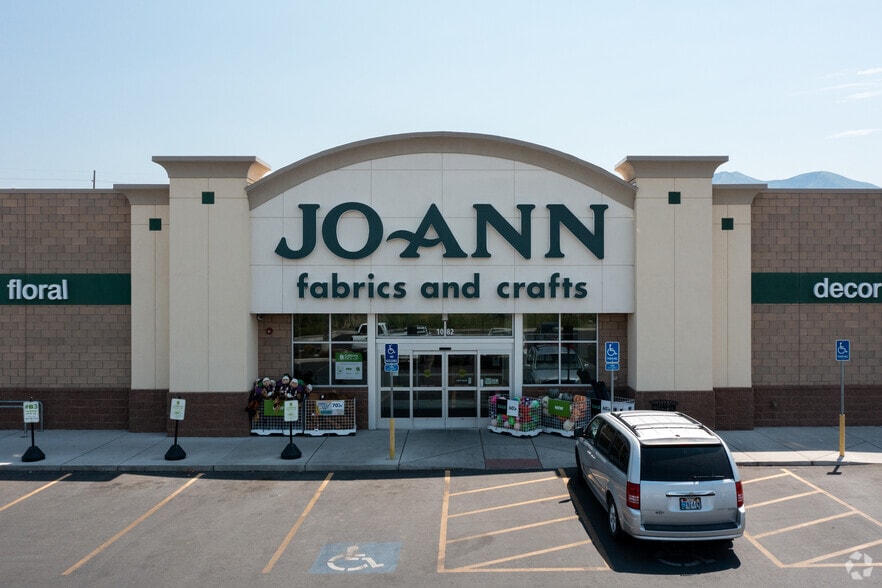 Primary Photo Of 1066-1090 N Main St, Spanish Fork Unknown For Lease