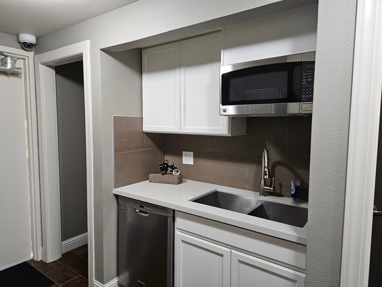 More Photos Of , Modesto Office For Sale