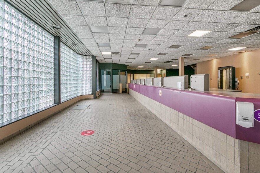 More Photos Of 2 Lisgar St, Sudbury Office For Sale