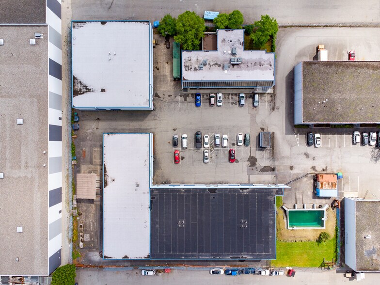 More Photos Of 1734 Broadway St, Port Coquitlam Industrial For Sale