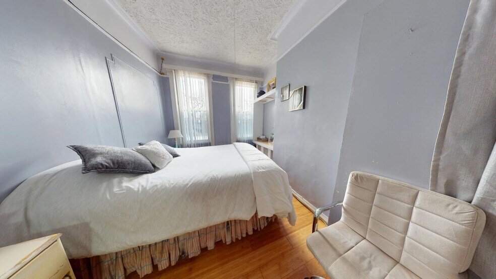 More Photos Of 1649 George St, Ridgewood Apartments For Sale