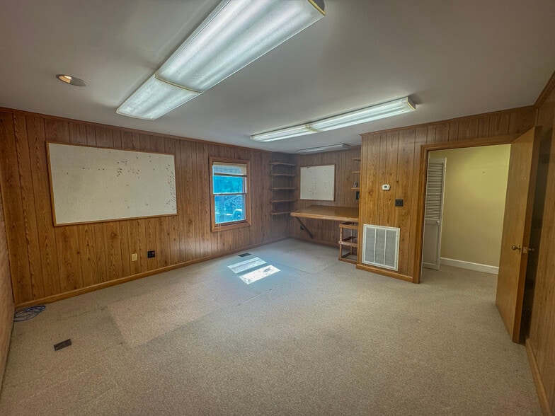 More Photos Of 3016 Ambrose Ave, Nashville Office Residential For Lease