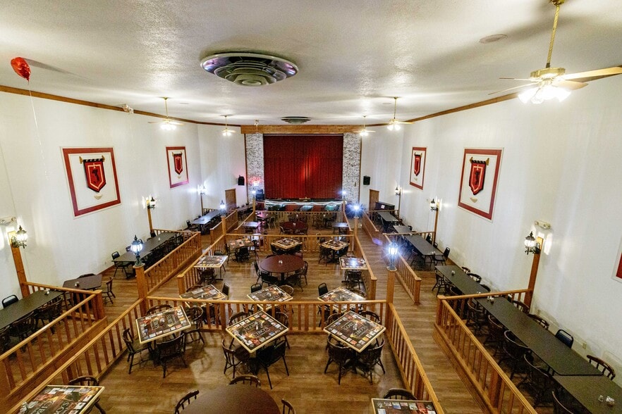 More Photos Of 134 W Lisbon St, Waynesburg Restaurant For Sale