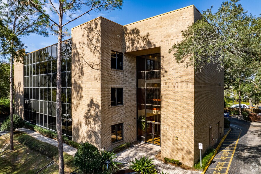 More Photos Of 234 N Westmonte Dr, Altamonte Springs Office For Lease
