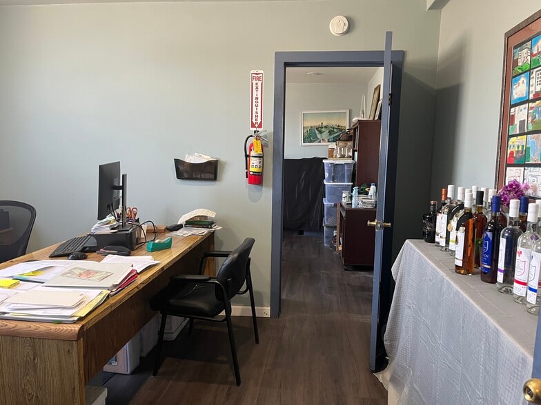 More Photos Of 1200 4th St, Berkeley Warehouse For Sale