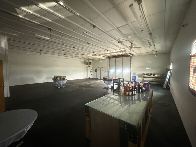 More Photos Of 4978 NY-90, Cayuga Warehouse For Lease