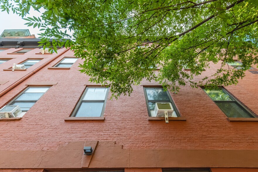 More Photos Of 212 Eighth Ave, New York Apartments For Sale