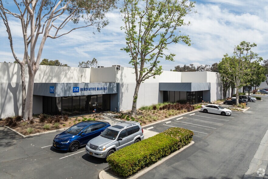 More Photos Of 13422-13452 Alondra Blvd, Cerritos Warehouse For Lease
