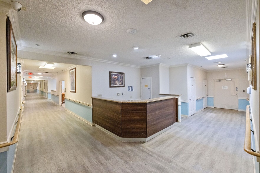 More Photos Of 151 SW 1st St, Dania Beach Assisted Living For Lease