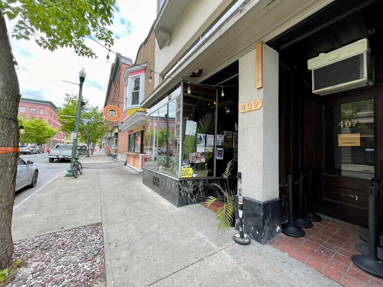 More Photos Of 403-409 Fulton St, Troy Storefront Retail Office For Lease