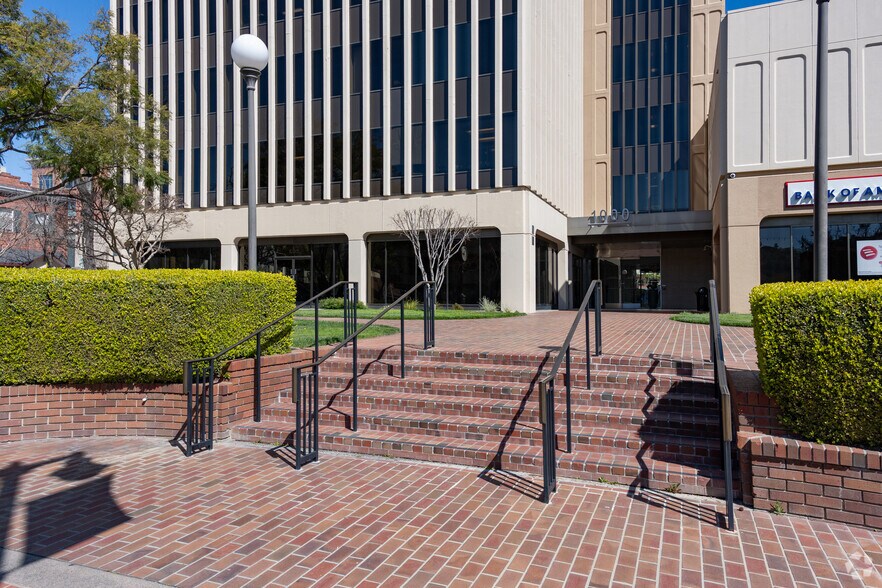 More Photos Of 1000 4th St, San Rafael Coworking Space