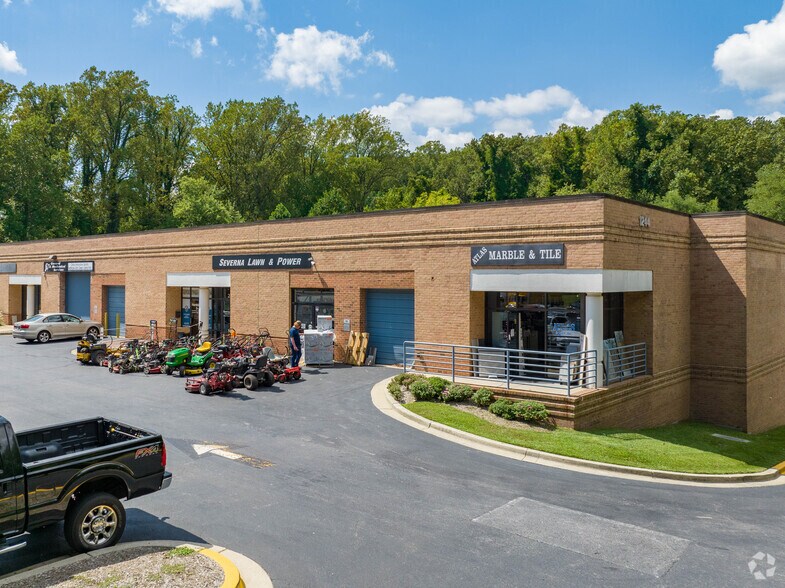 Primary Photo Of 1244 Ritchie Hwy, Arnold Light Distribution For Sale