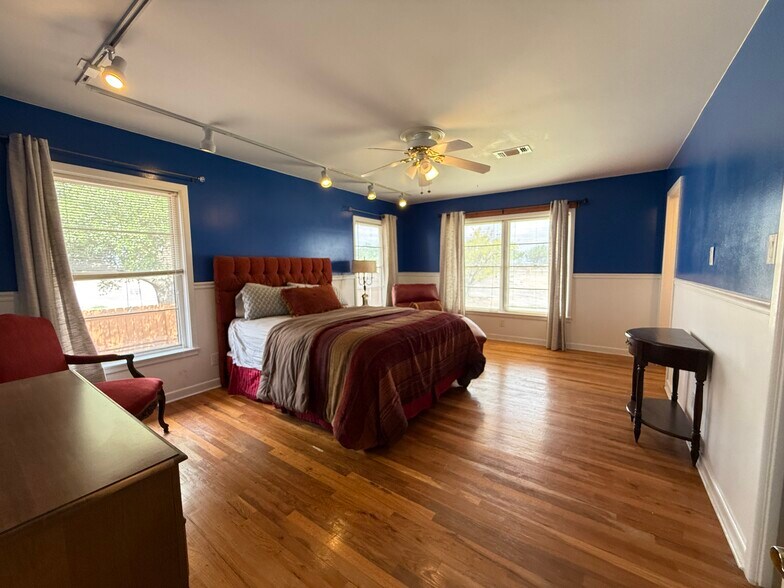 More Photos Of 8610 HWY 17, Balmorhea Specialty For Sale