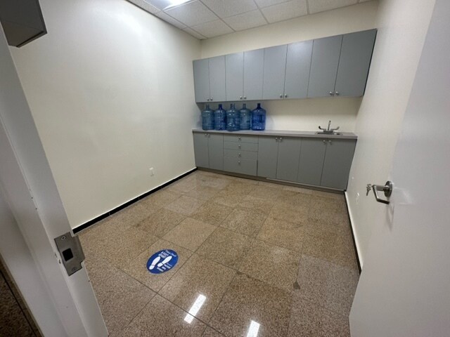 More Photos Of 2767-2769 Coney Island Ave, Brooklyn Medical For Lease